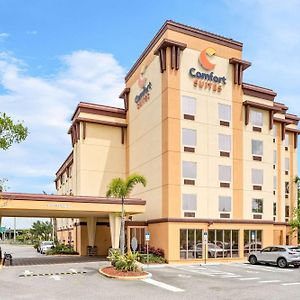 Comfort Suites Orlando Airport